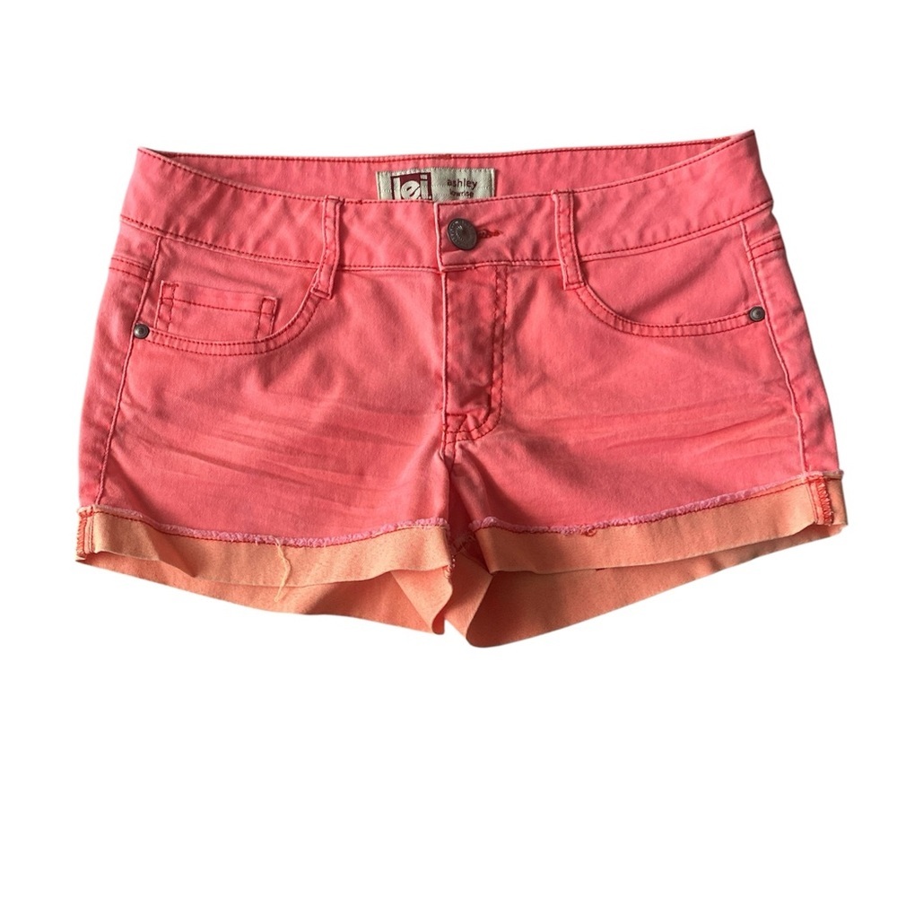 NWOT‎ Levi Low Rise Colorful Jean Shorts 5 O75